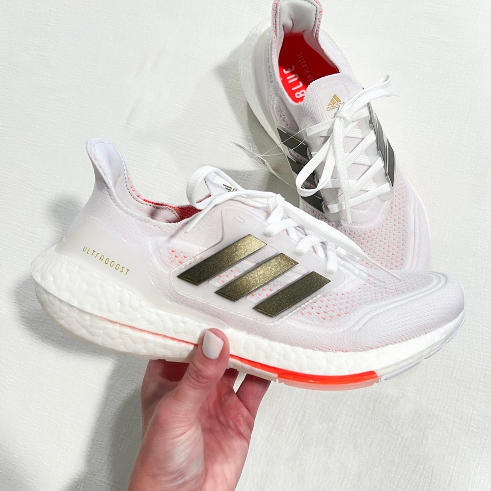 BRAND NEW ADIDAS RUNNING SHOES